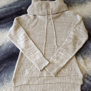 Derek Heart knit sweater